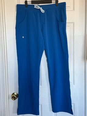 Figs Kade Cargo Scrub Pants